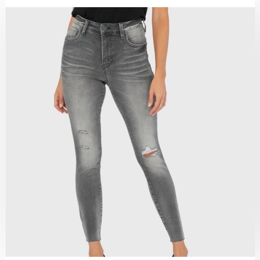Kut from the Kloth Grey skinny jeans size 12